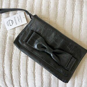 Barr+Barr for Bloomingdale's Small Clutch Bag with Bow in Black Leather